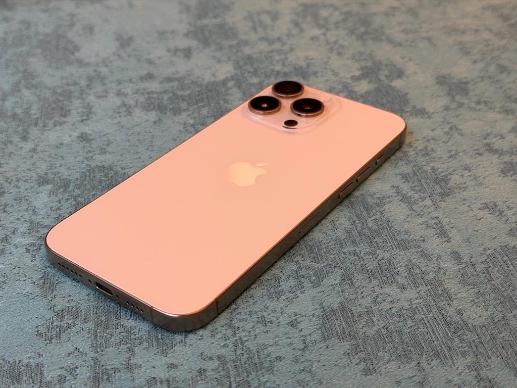 iPhone 16 Pro Max 256GB Çöl 6 ay Apple TR garantili çiziksiz pil100 - 2
