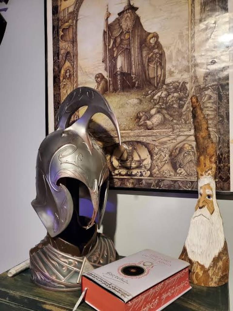 Hobbit Rivendell Elf Helm With Stand Dekoratif - 2