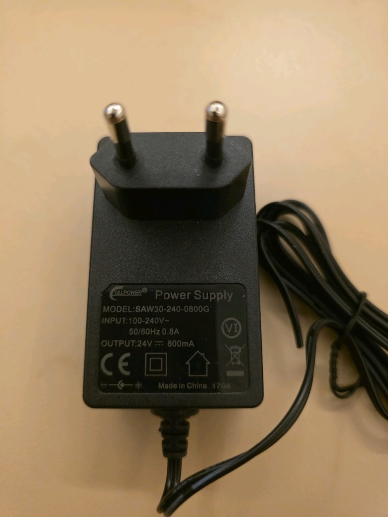 Cullpower marka Güç Adaptörü - 2