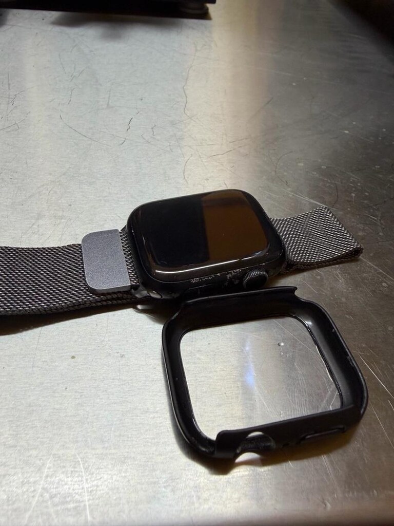 Apple Watch 8 GPS - 5