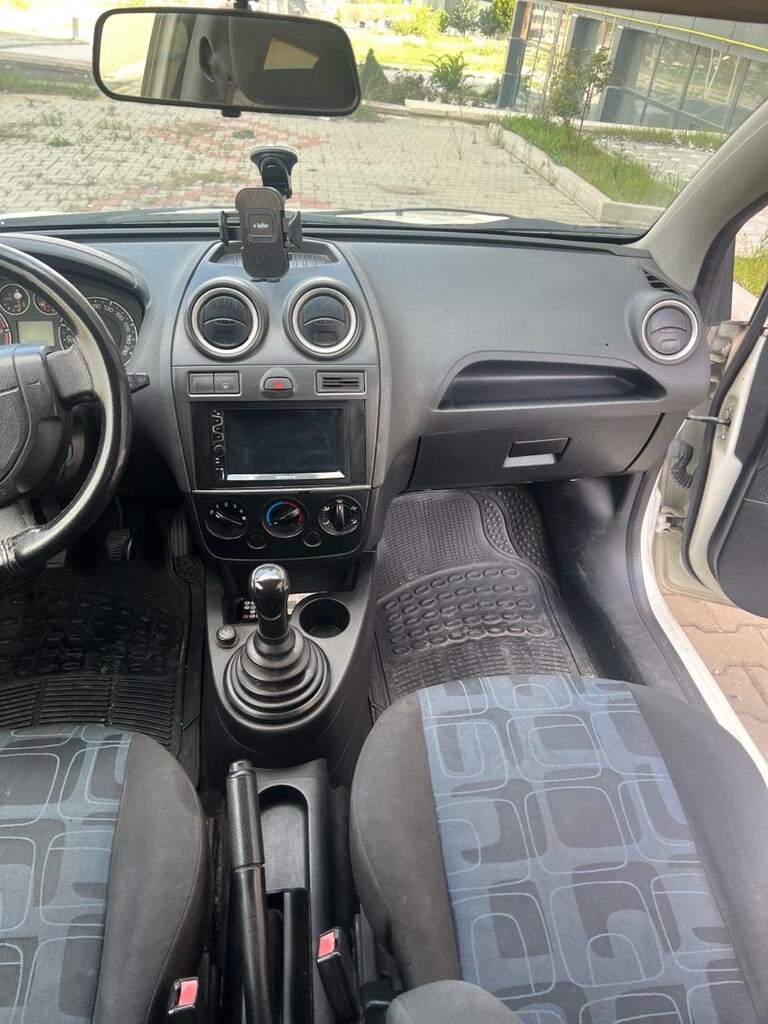 2006 Ford fiesta 1.4tdci confort camlı van makyajlı renk inci beyaz - 5
