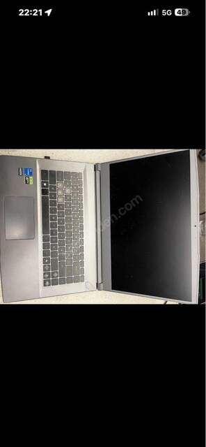 MSİ 8GB RAM 512GB SSD RTX2050