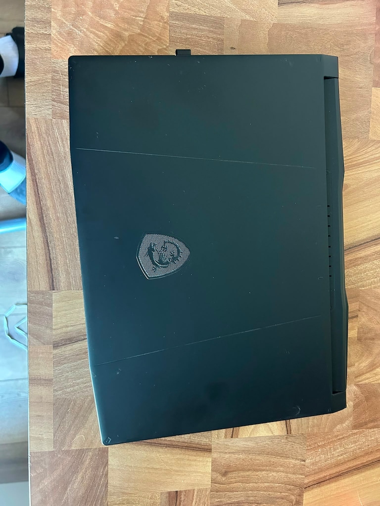 0 AYARINDA 5070li Gaming Laptop - 3