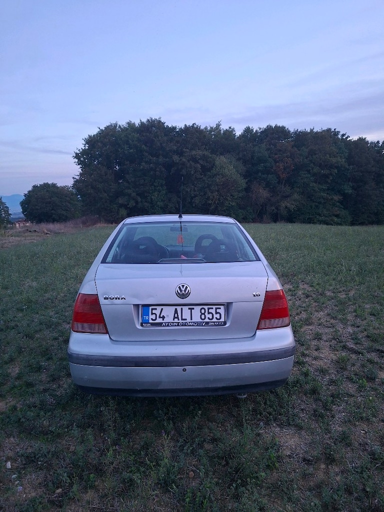 Volkswagen Bora - 3