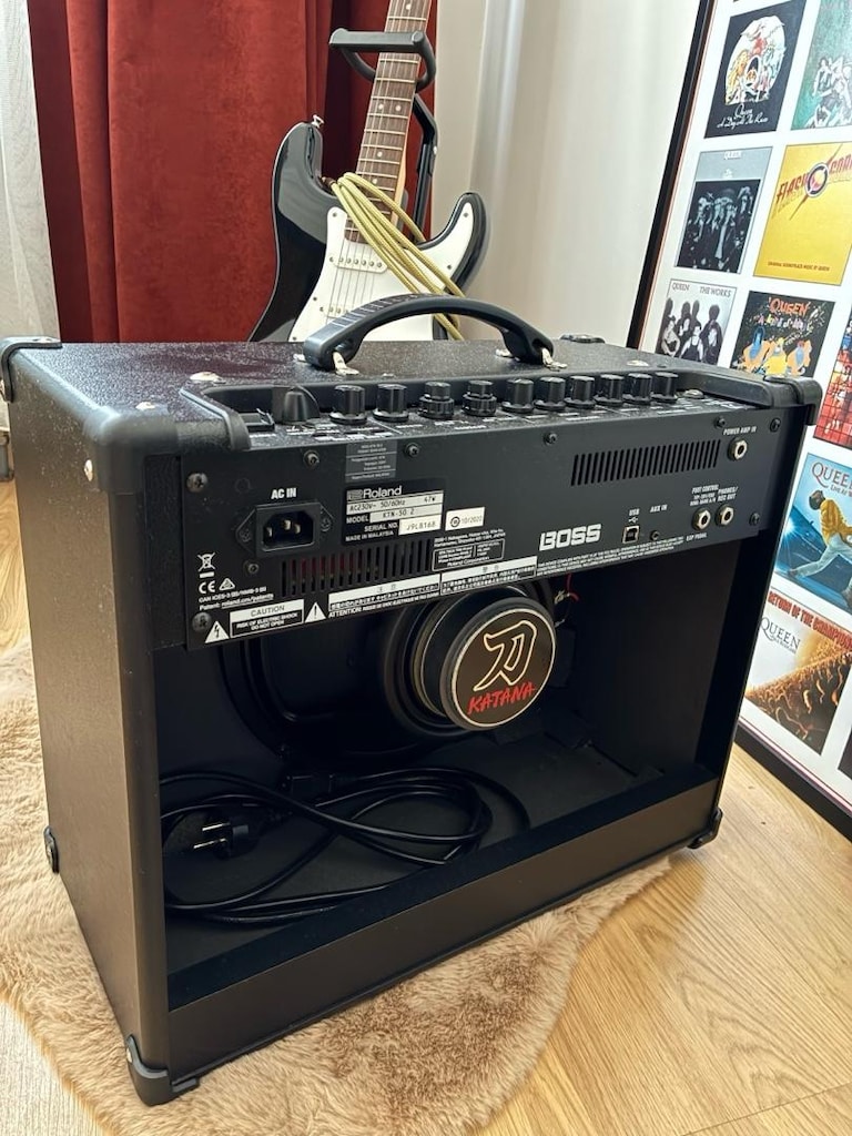 BOSS KTN-50 Gen 2 Katana 50W 1x12 Combo Elektro Gitar Amfisi - 4