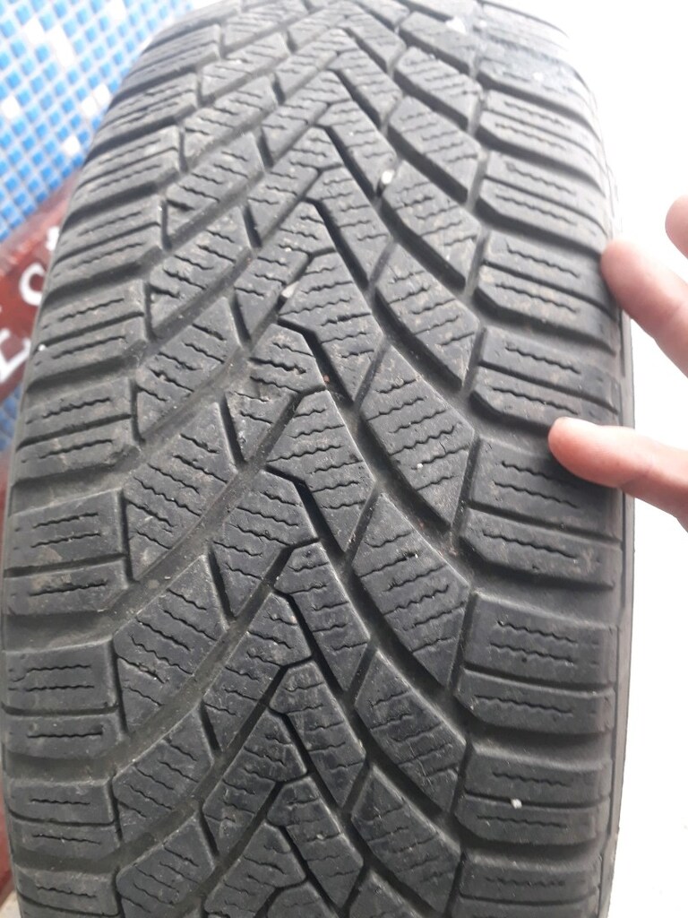 fluence lastik. 205. 65. r15 - 6