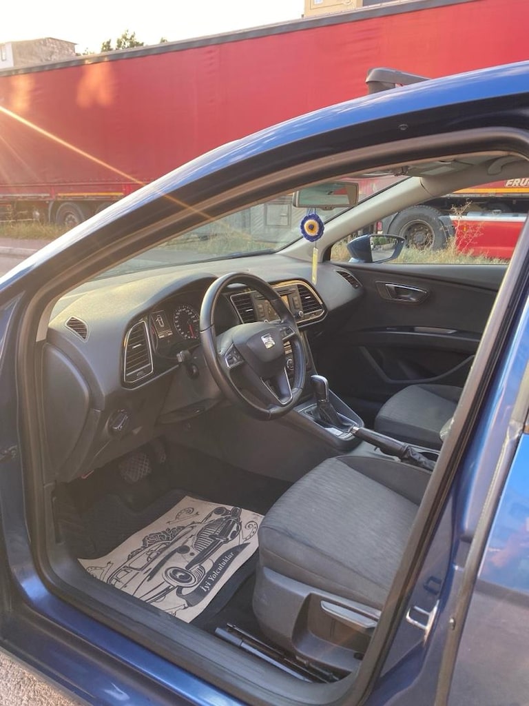 SEAT LEON - 9