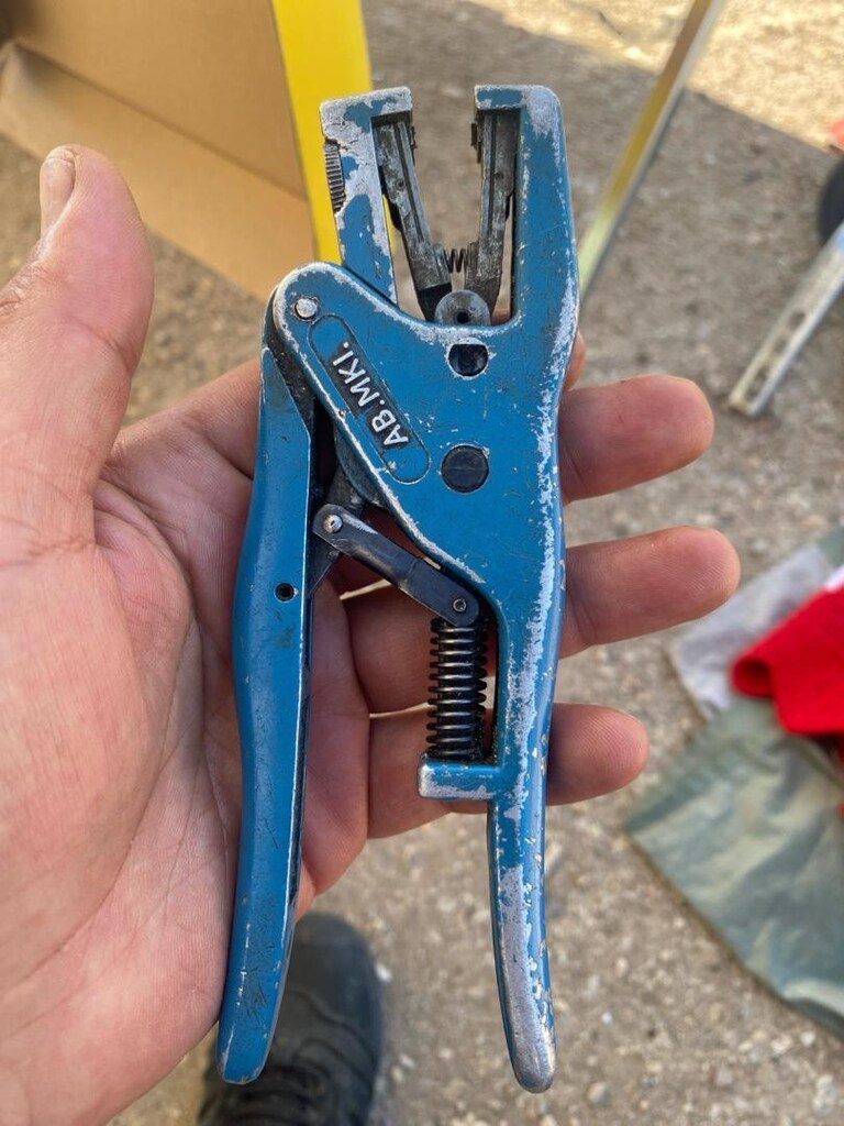İngiliz AB MK1 Kablo Soyma Pensesi - 9