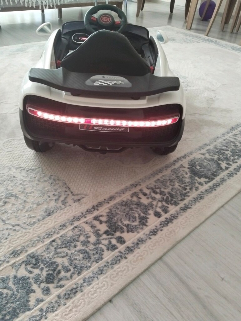 sıfır gibi 12volt akülü çocuk arabası - 6