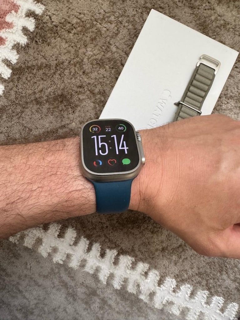Apple Watch Ultra 2 - 3