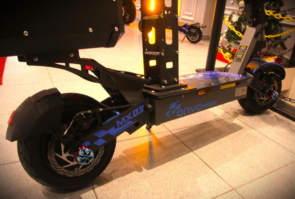 2026 MODEL FULL DOLU ONVO MX-03 SCOOTER KAÇMAZ İNCELE. - 7
