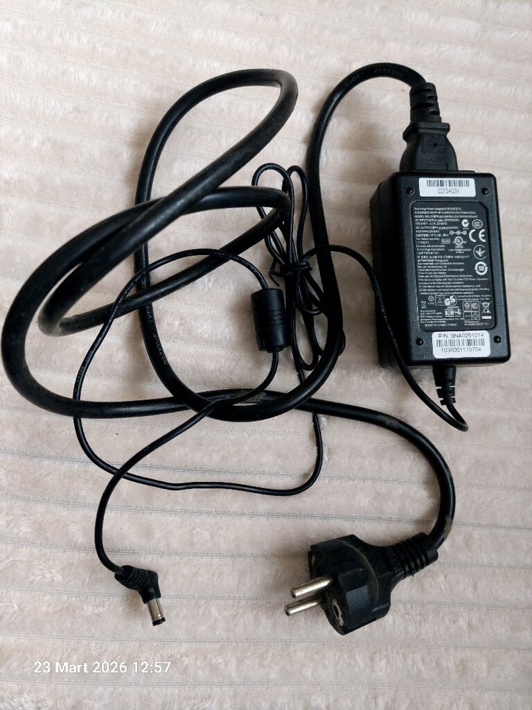 48.volt 0.9.amper adaptör - 3