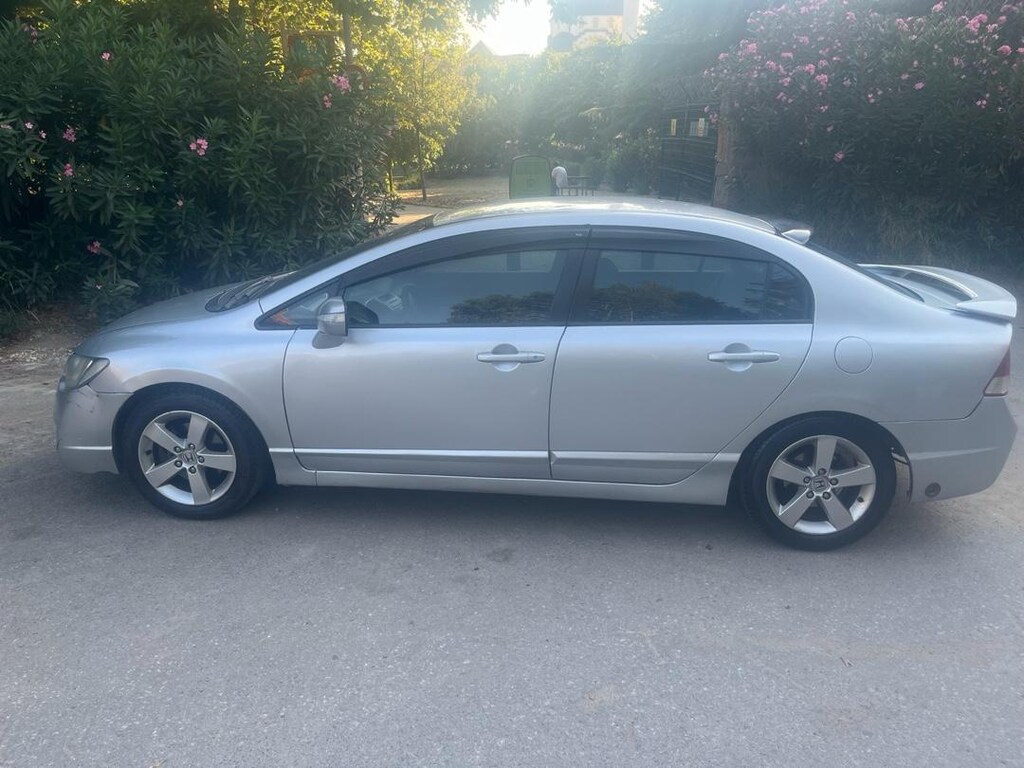 Honda civic - 9