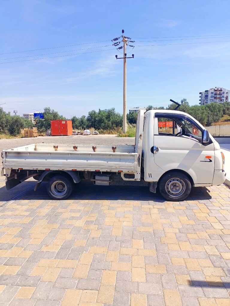 Hyundai h 100 - 3