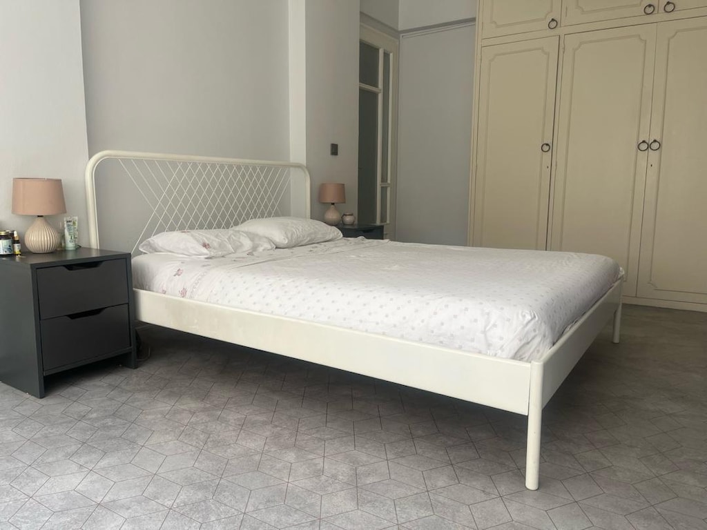 IKEA LEIRVIK Çift Kişilik Metal Karyola – Çok Temiz