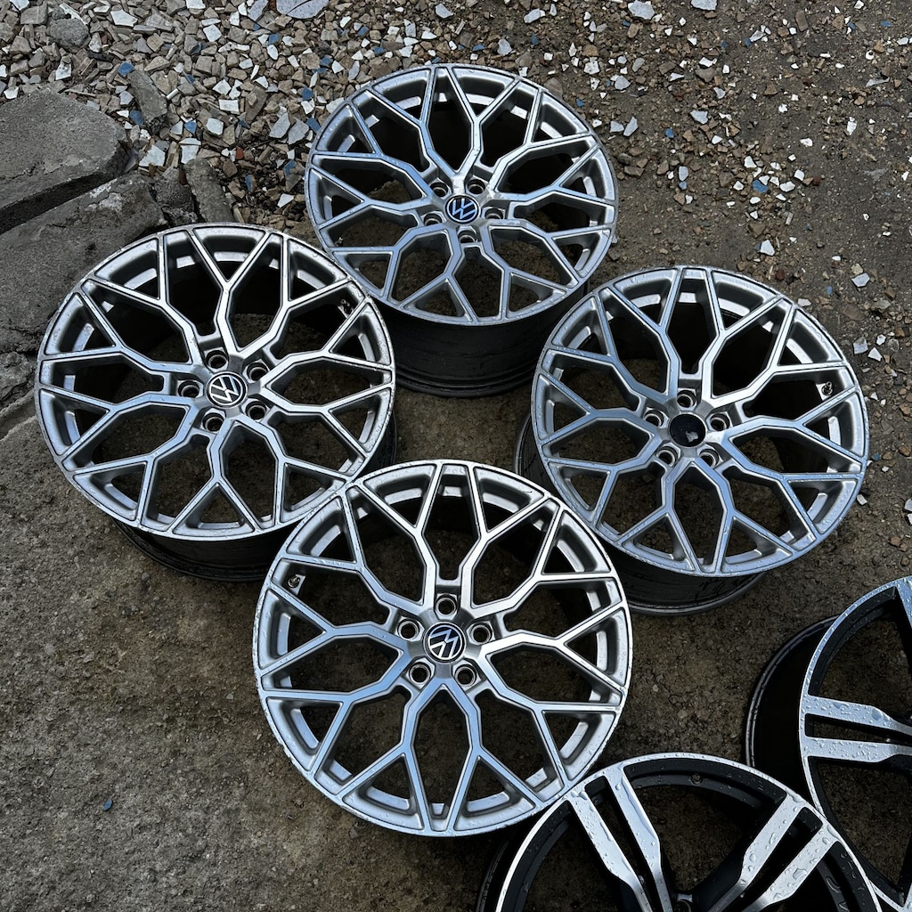 19 inç 5x112 Vossen HF2 Jant Takımı 8,5-9,5 Offset 2. El - 4