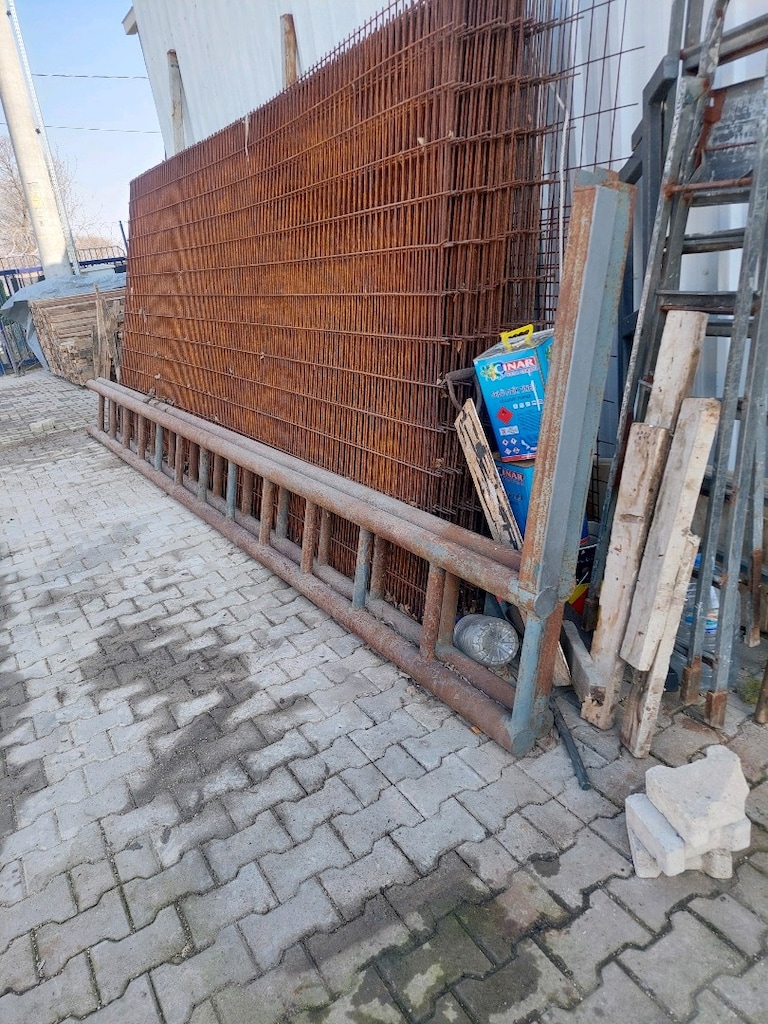 METAL ELETRİK DİREĞİ - 6