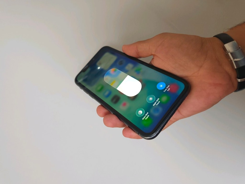 İPHONE 11 64 GB TR CİHAZI FACE İD PASİF - 2