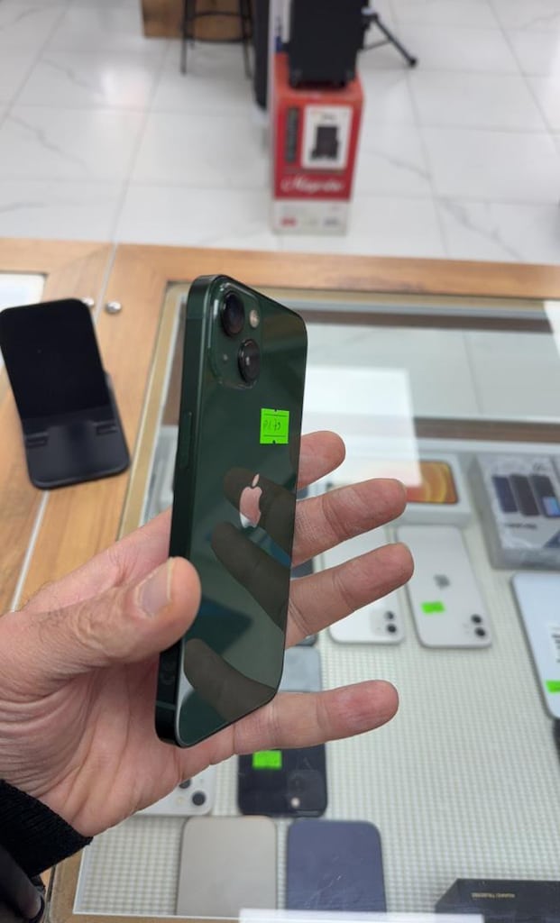 ıphone 13 yeşil - 3