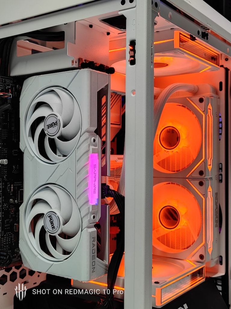 RYZEN 9 7900 - RX 9060 XT 16GB - 16GB RAM - 1TB M.2 SSD - 4