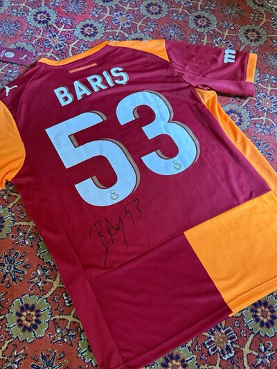 barış alper yılmaz galatasaray imzalı forması türkiye milli