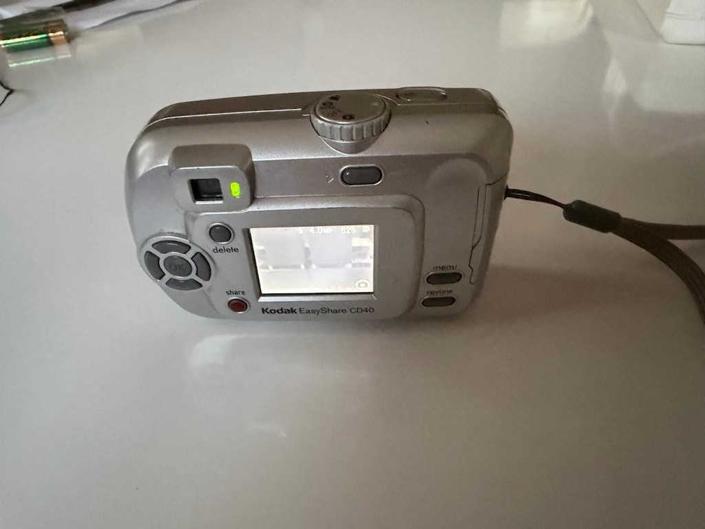 Kodak EasyShare cd40 Fotoğraf makinesi - 2