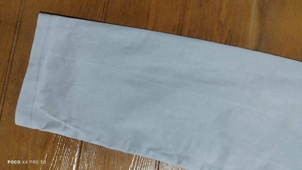 #Mavi Jeans pantolon..Çokça mavi ve başka kot var..Eni çekilince 45 - 8