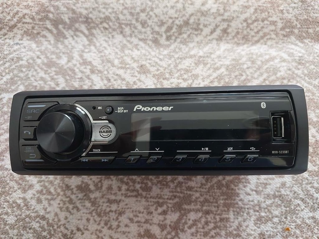 Pioneer MVH-S235BT- Sıfır Ayarında 3 Ay kullanıldı. - 2