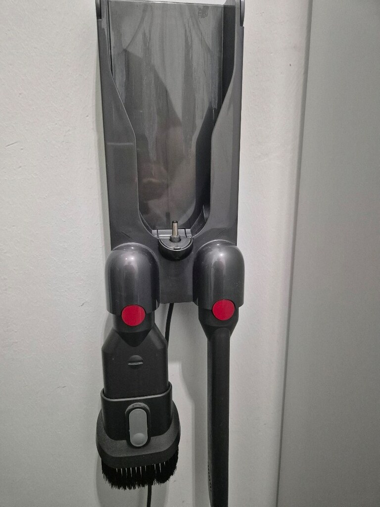 dyson v15 - 12