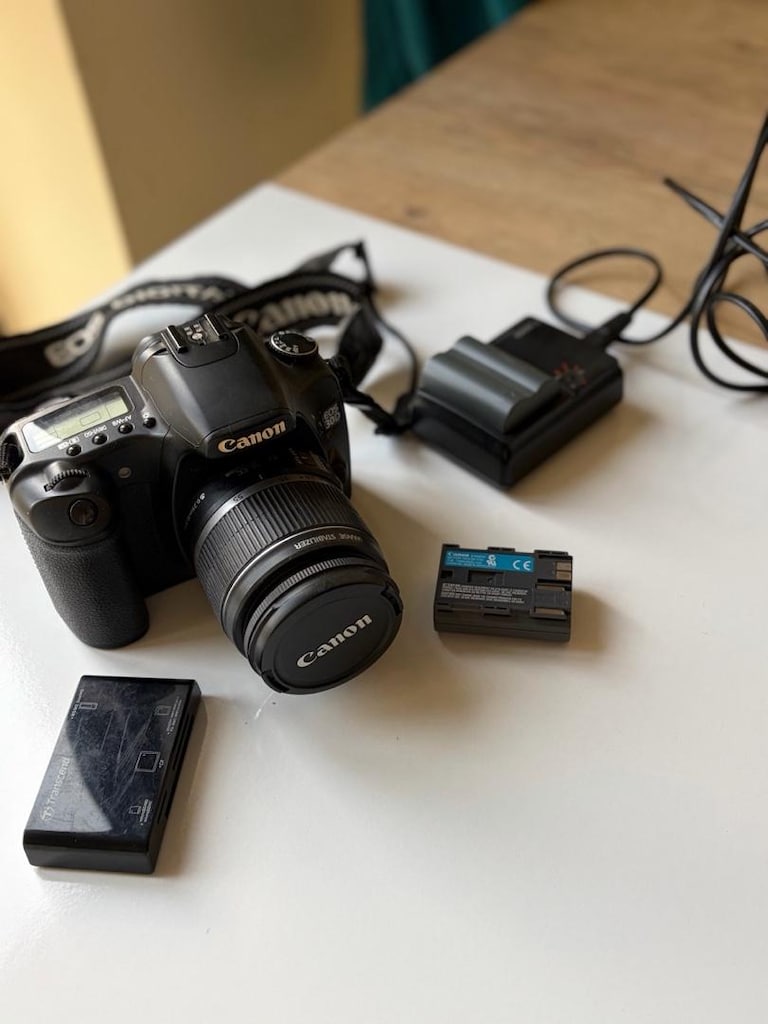 Canon EOS 50D + 18-55mm IS Lens | 2 Orijinal Pil | Şarj Cihazı | CF Ka - 5