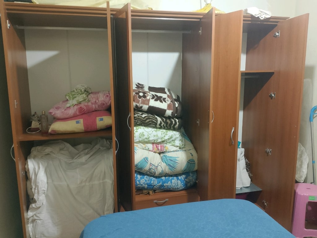 TEMİZ SAĞLAM ELBİSE DOLABI 6 KAPILI AYNALI - 3