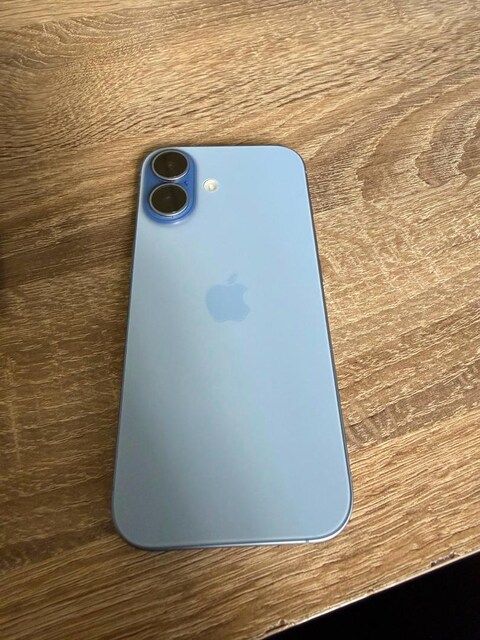 3 aylık Sis mavisi İphone 17 256gb