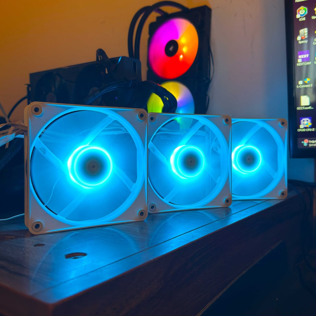 NZXT F120 RGB Core 120mm 3’lü Paket - Kontrolcülü Beyaz Kasa Fanı - 8