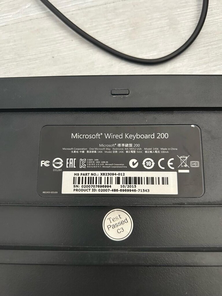 Microsoft Wired Keyboard 200 - 2