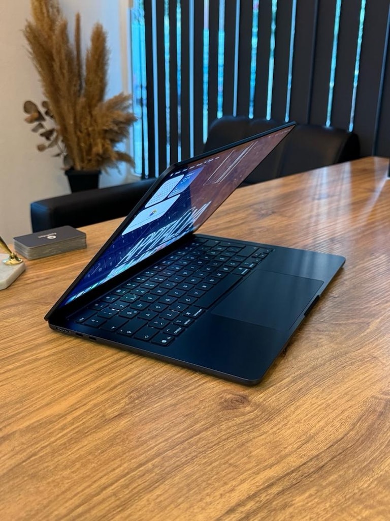 MacBook Air M4 256GB Hatasız - 2