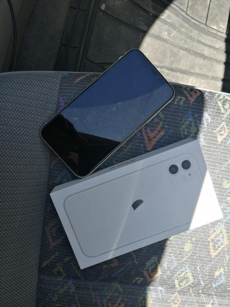 acil Iphone 11 128GB Temiz