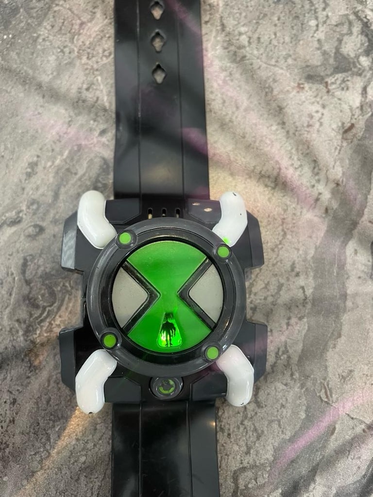 Ben 10 Omnitrix 2006