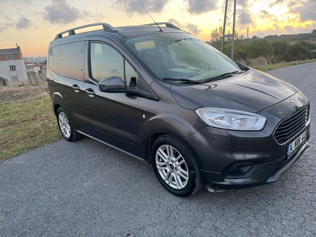 SAHİBİNDEN TEMİZ BAKIMLI 2023 FORD TOURNEO COURIER - 5