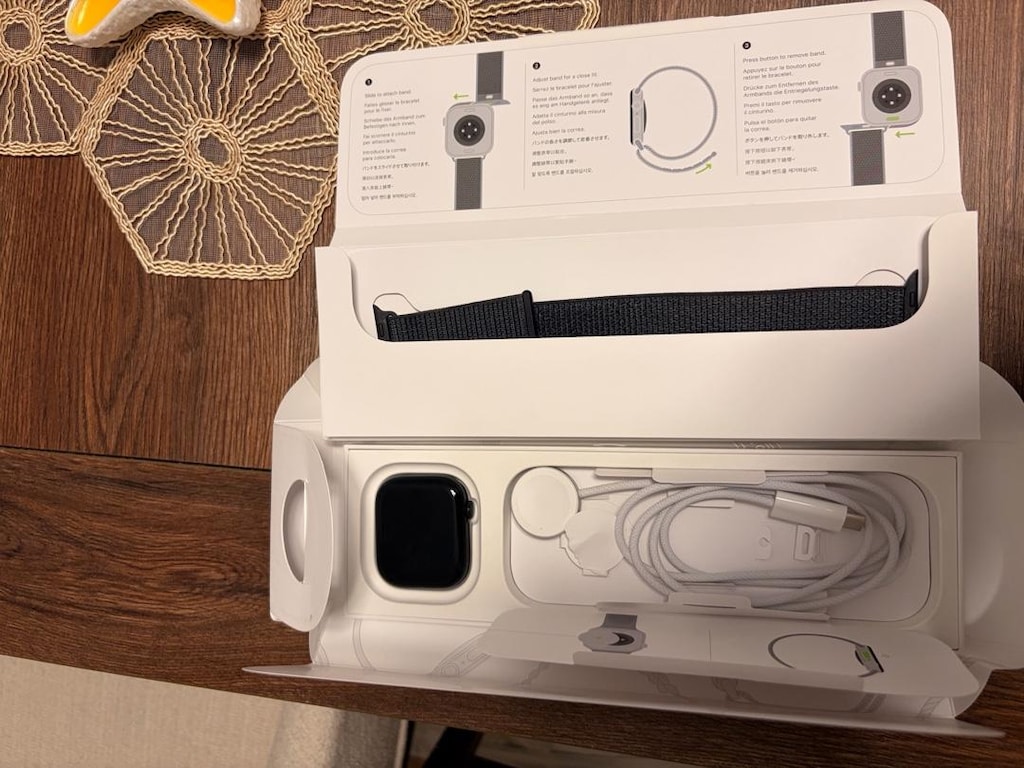 Apple Watch 11 46 mm - 2