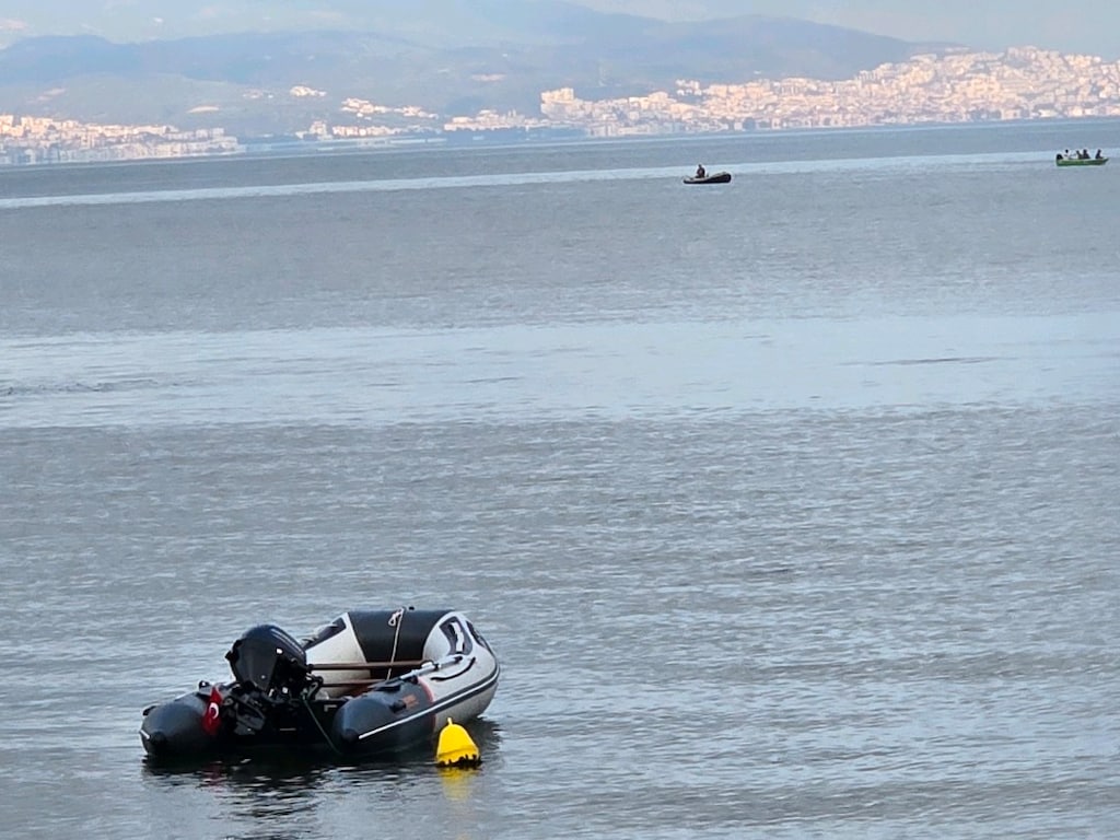 ACİL İHTİYAÇTAN SATILIK BOT VE MOTOR GARANTİSİ DRVAM EDİYOR - 3