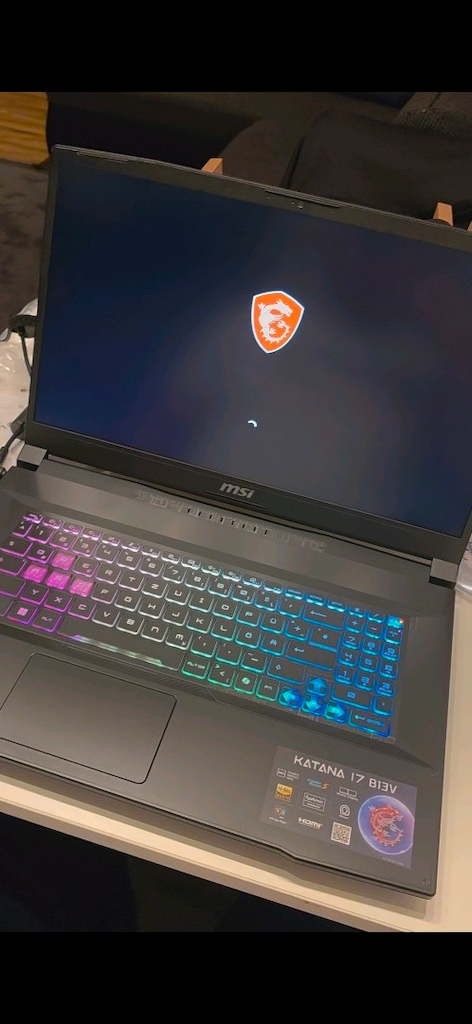MSI Katana B13V 17.3 inc Gaming Laptop – Sıfır Ayarında / Kusursuz - 3