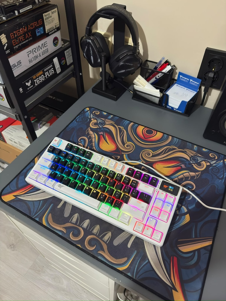 Havit Gamenote KB884L RGB TKL Red Switch Kablolu Mekanik Klavye - 2