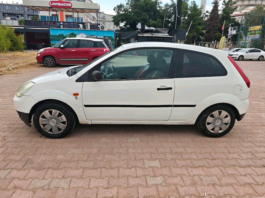 Ford Fiesta 2006 1.4 TDCİ 240bin km - 4