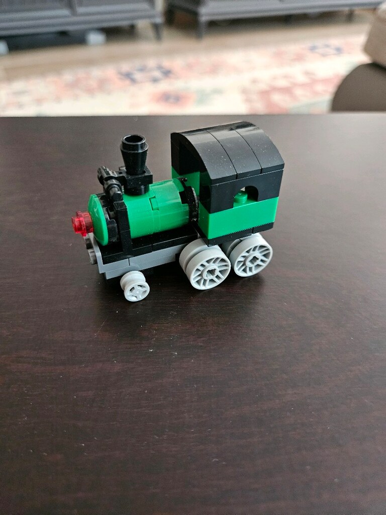 LEGO Creator 11945 Buharlı Lokomotif - 3