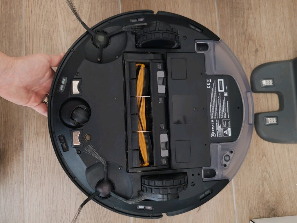 Ecovacs OZMO T8 AIVI - 3