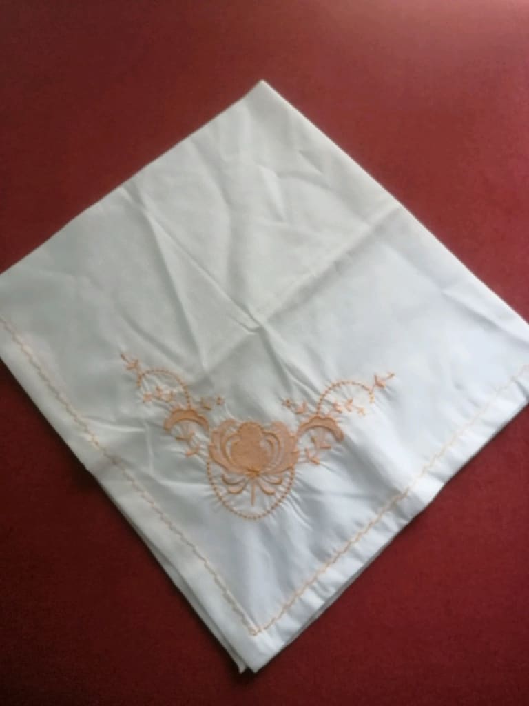 Vintage Turuncu Nakışlı Bohça - 3