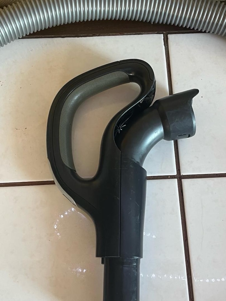Electrolux Euc98tmt Elektrikli Süpürge Orijinal Hortum Tutamaklı - 2