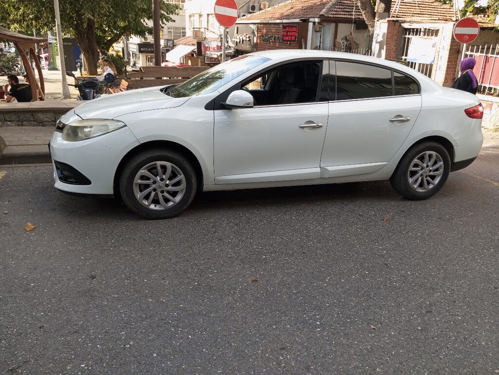 2013 model 1.5 dizel 110 lük 6 ileri 180000 kln şuanda degişen öncam - 4