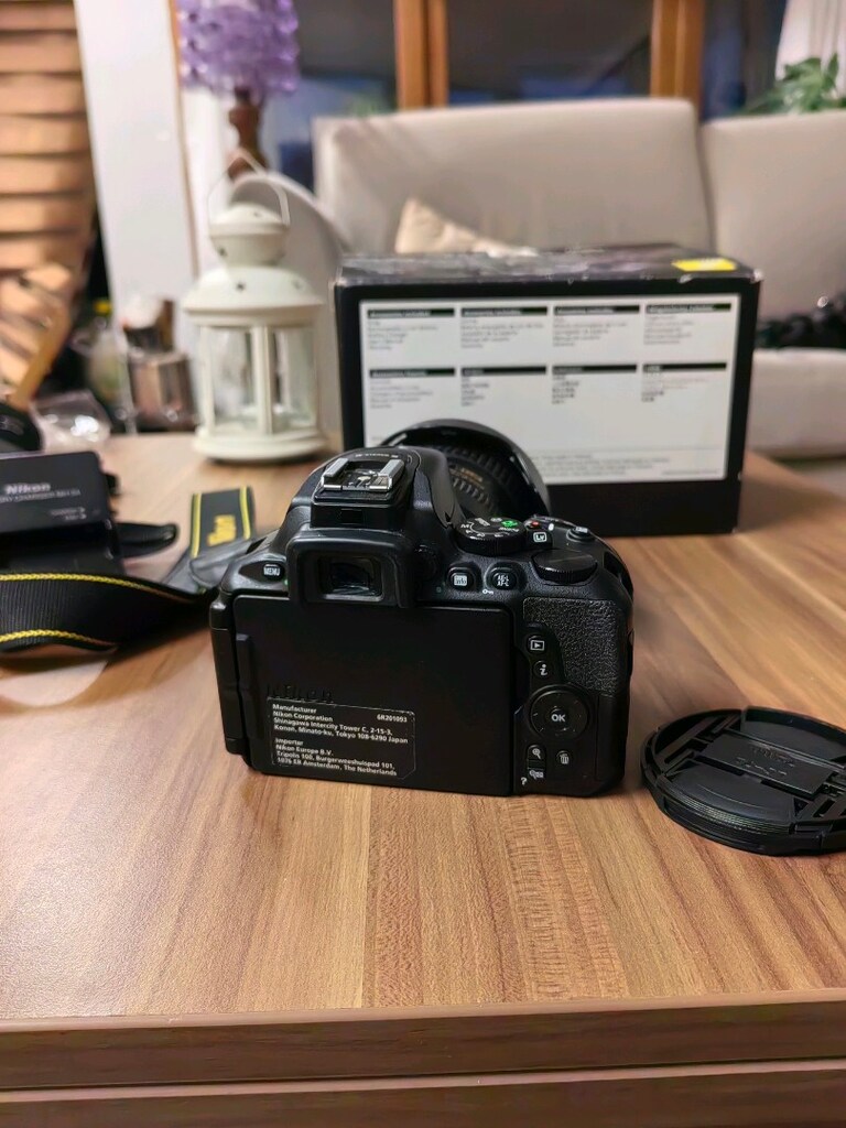 Nikon D5600 18-200mm vr - 4