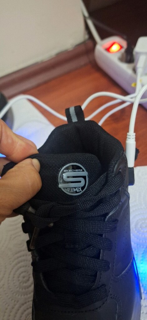 sarjli skechers bot - 4